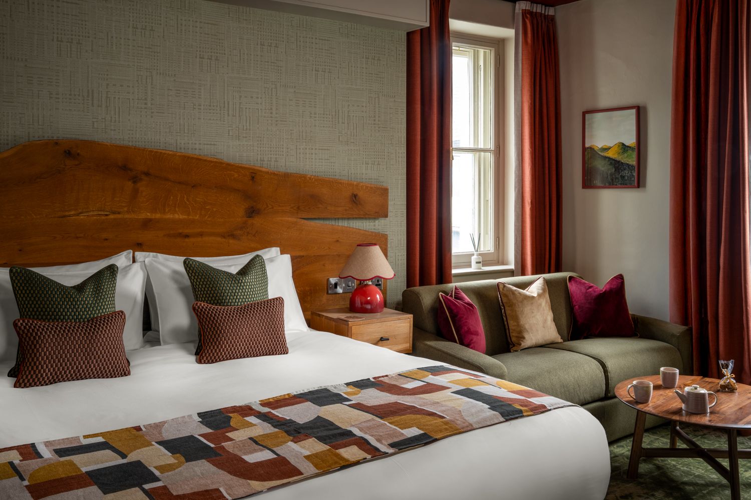 character double bedroom with sofa bed