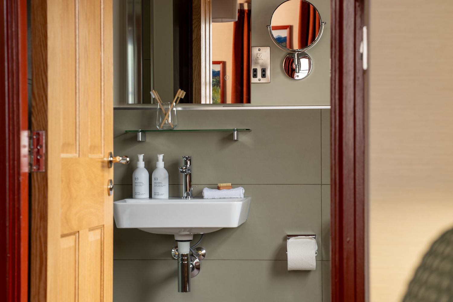 ensuite bathroom in the classic double bedroom